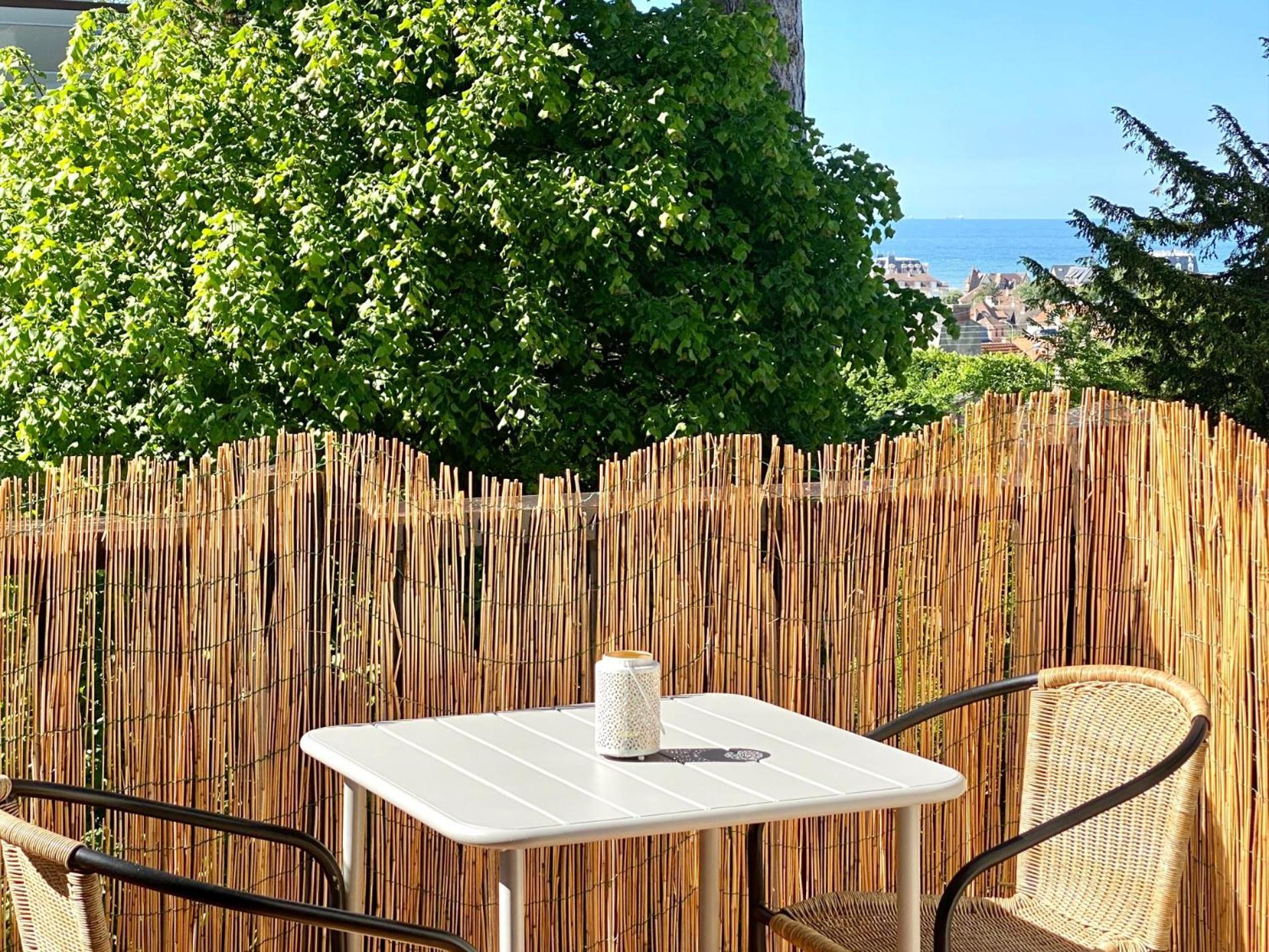Lesparisnormands - Magnifique Vue Mer - Centre Et Plage Villers-sur-Mer Exterior photo